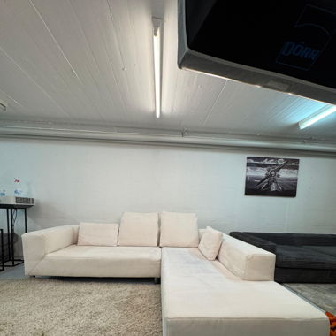 Divano ad angolo a L beige di Bull Frog