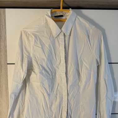 Klassische weisse Bluse von Yessica (Grösse 40)