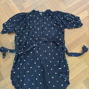 Blusenkleid mit Blumenstickerei von Bellerose