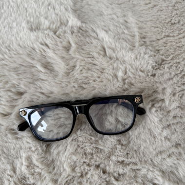 Lunettes Chrome Hearts