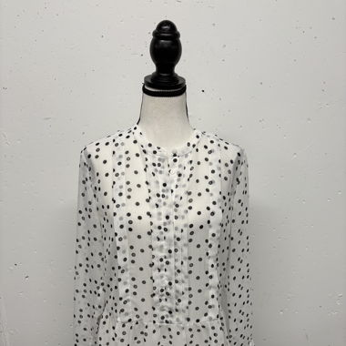 Bluse aus Seide Gr. 38 weiss gepunktet