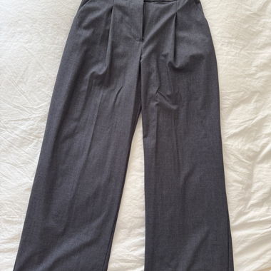 Grey tailored high-waisted trousers