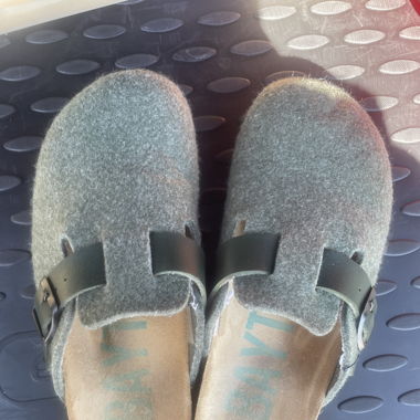 Bayton clogs 