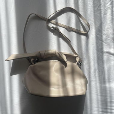 nude Leder Tasche