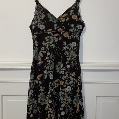 geblümtes sommerkleid