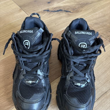 Balenciaga Runner