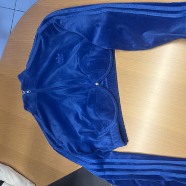 Crop-Top mit langen Ärmeln von adidas
