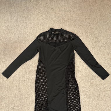  Netz-Mesh Kleid mit langen Ärmeln