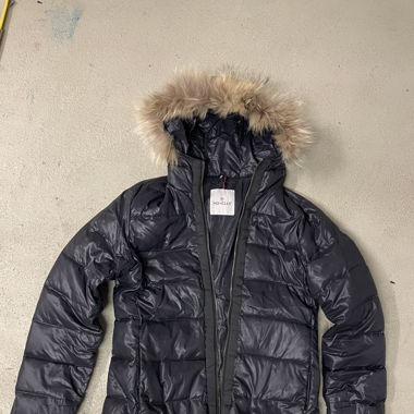 Moncler Winterjacke M (Daunen)
