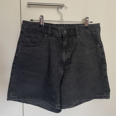 H&M Divided Jeansshorts