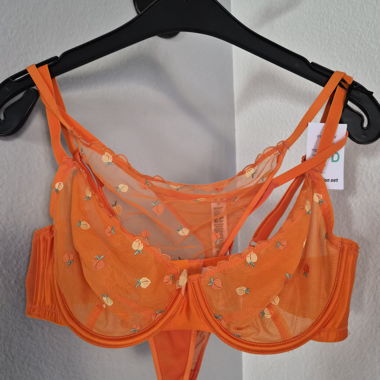 Set di lingerie arancione