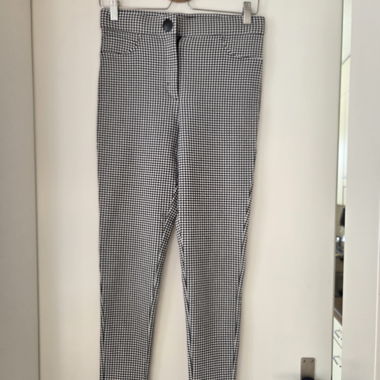 Pantalon cargo Zara noir-blanc