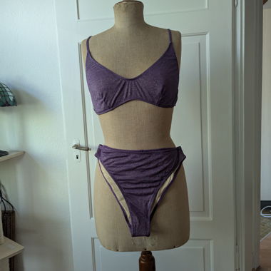 Set bikini lilla