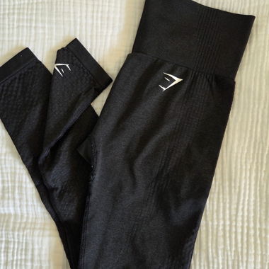 Black Gymshark seamless leggings