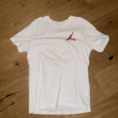 T-shirt Jordan bianco