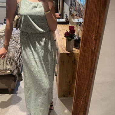 Ein Kleid. Endlose Komplimente