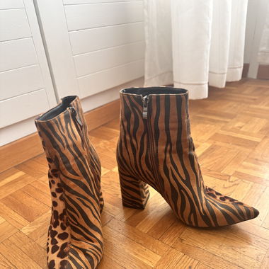 Unique leopard-zebra boots size37
