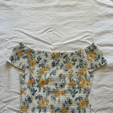 Geblümtes Croptop