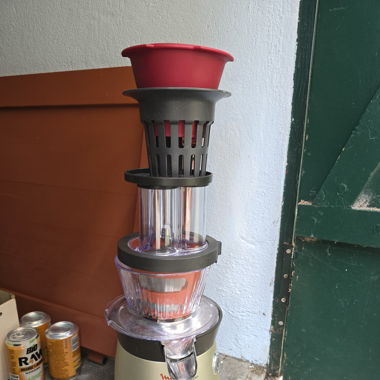 Extracteur de jus infiny press 