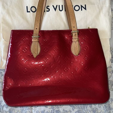 Louis Vuitton Brentwood Monogram bag