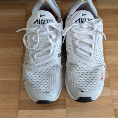 Nike Air 270