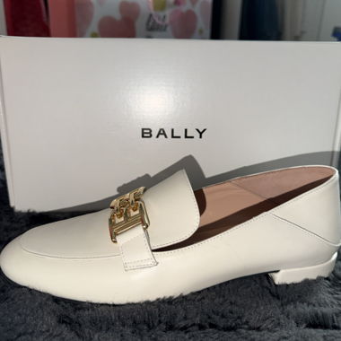 Bekla Loafer shoes