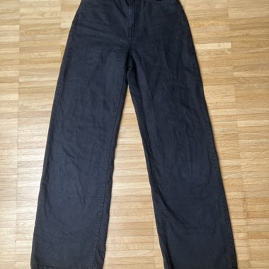 Jeans Nero a Gamba Larga Bershka