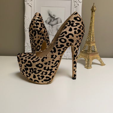 Leo High Heels
