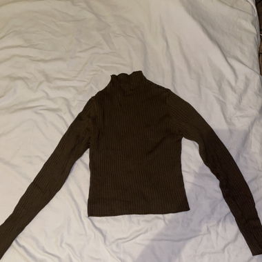 petit pull à manches longue