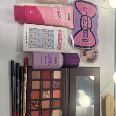Set di trucco e accessori