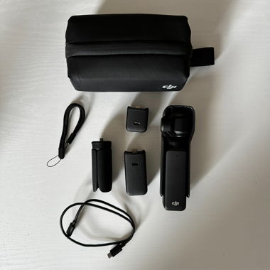 DJI Osmo Pocket 3 Creator Combo sans micro
