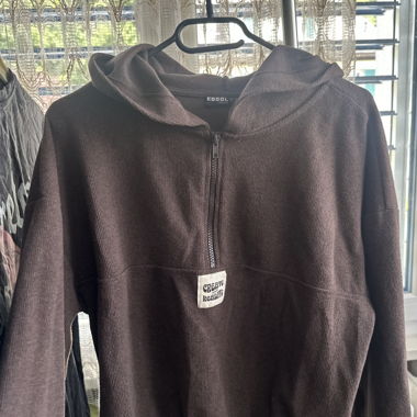 Brauner Cord-Hoodie im Vintage Style