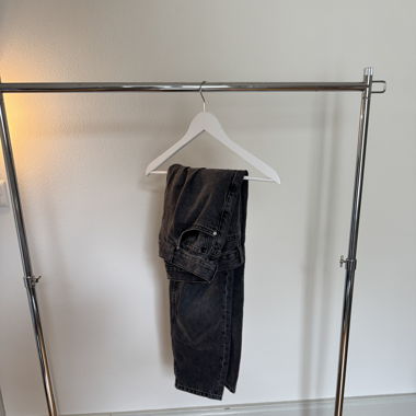 dunkle Jeans (44)