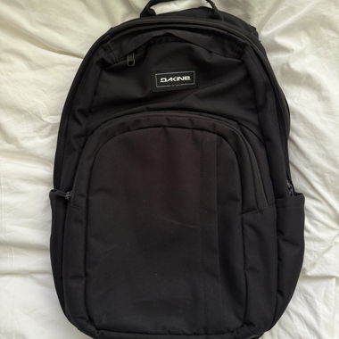 Dakine schwarzer Rucksack