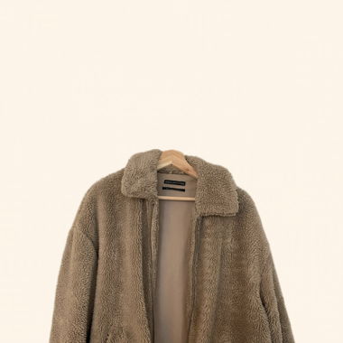 Teddyjacke Urban Outfitters
