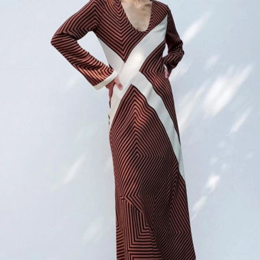 Zara gestreiftes Maxikleid