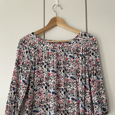 Esprit Bluse mit Blumenmuster