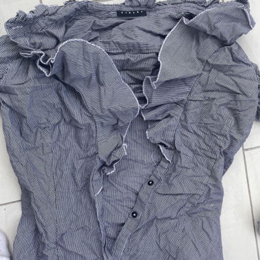 Blusa a Righe con Volant