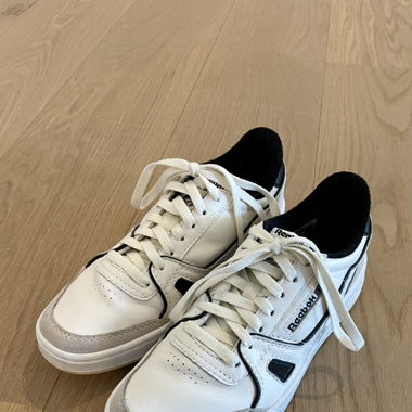 Reebok Classic (Grösse 40.5)