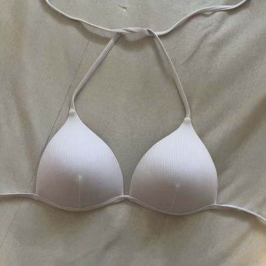 haut de maillot de bain blanc