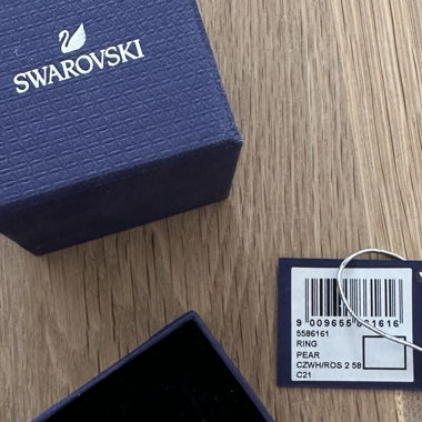 Swarovski Ring