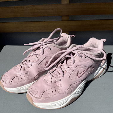 Nike Sneaker