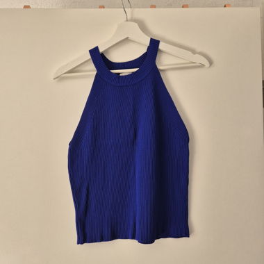 Top bleu sans manches