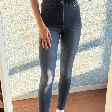 H&M High Waist Jeans
