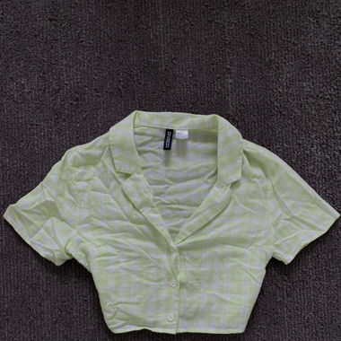 Pastellgrüne karierte Bluse