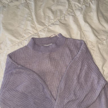kurzer Pullover
