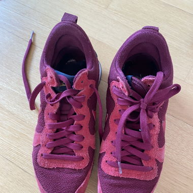 Nike Sneakers 37.5
