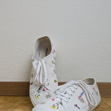 sommerliche Superga Schuhe