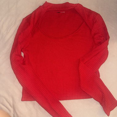 Red Ribbed Long-Sleeve Top with Crew Neck