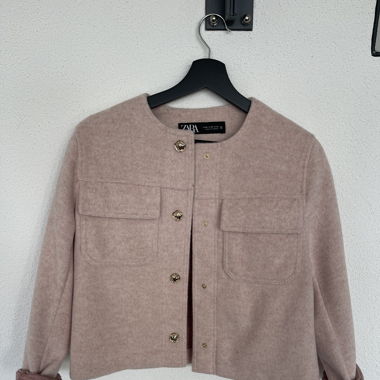 Zara Jacke
